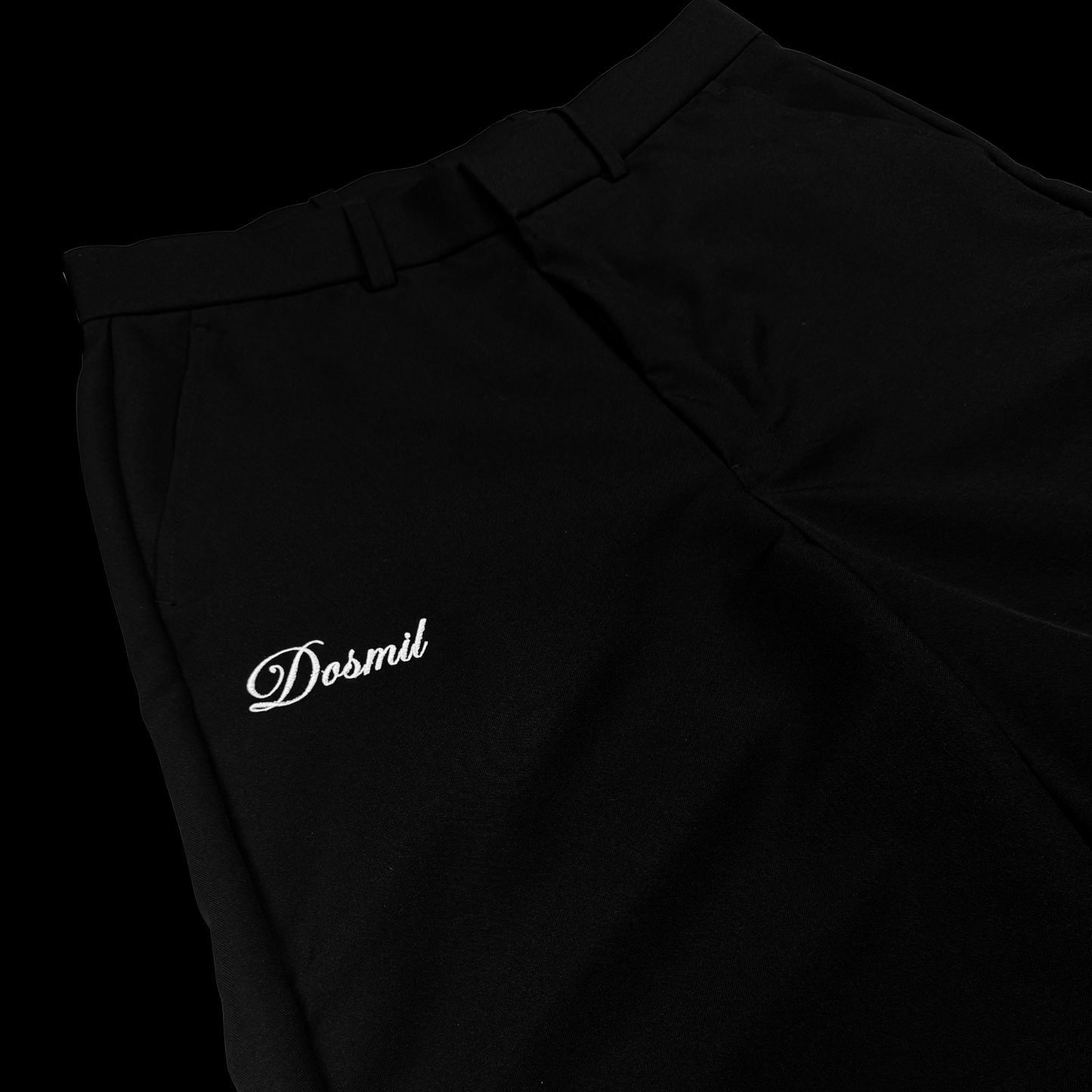 Dos Mil Black Cursivo Short