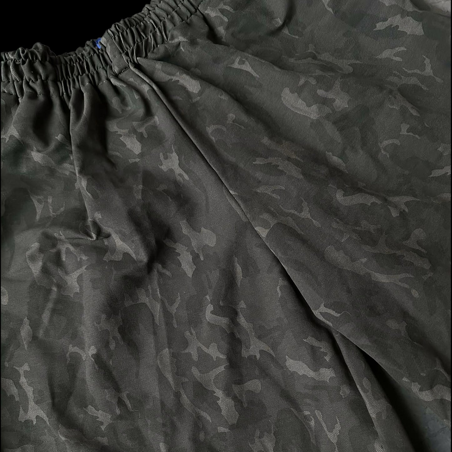 Dos Mil Ever Green Camo Short