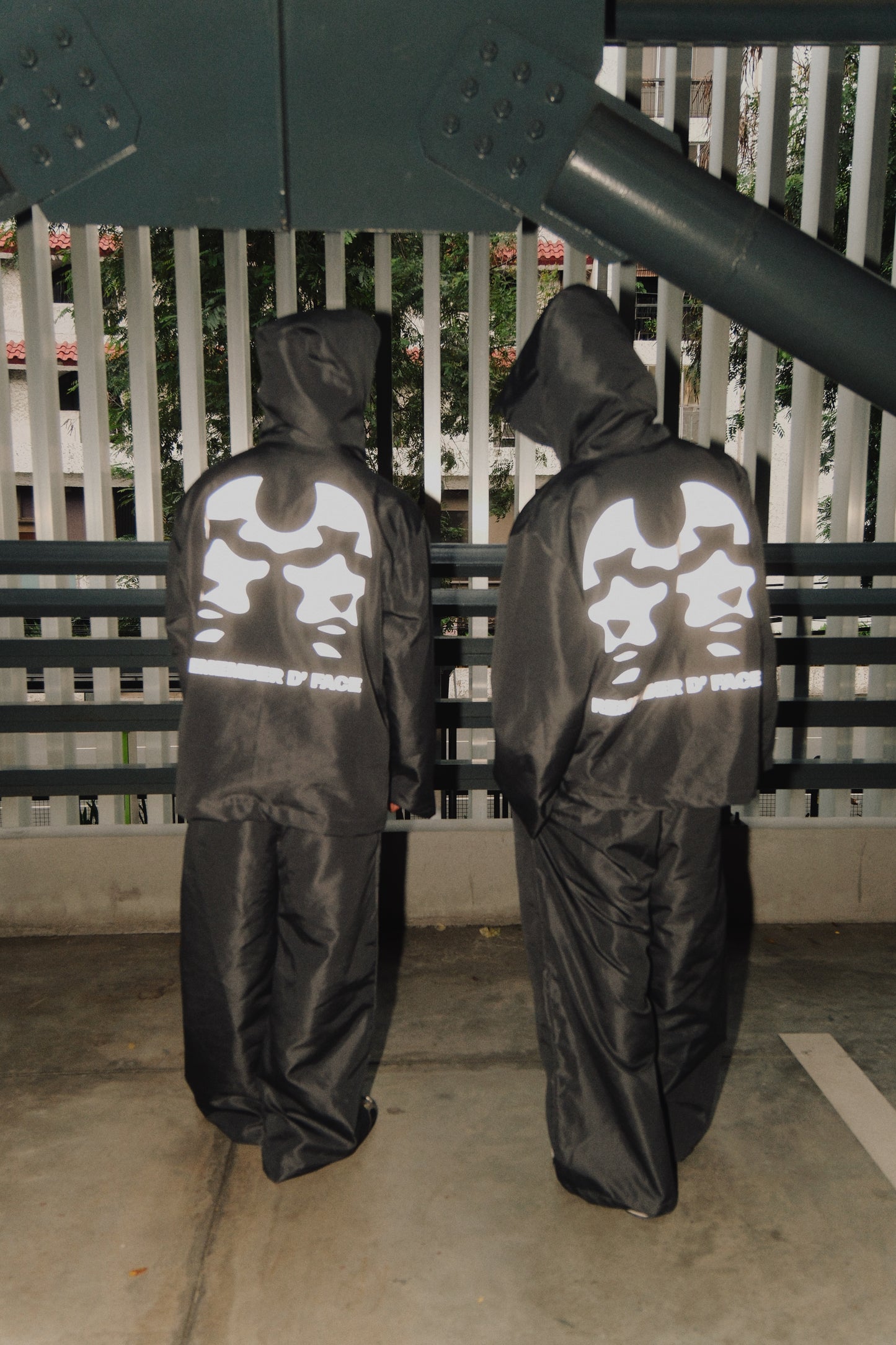 Dos Mil Graphite Jacket